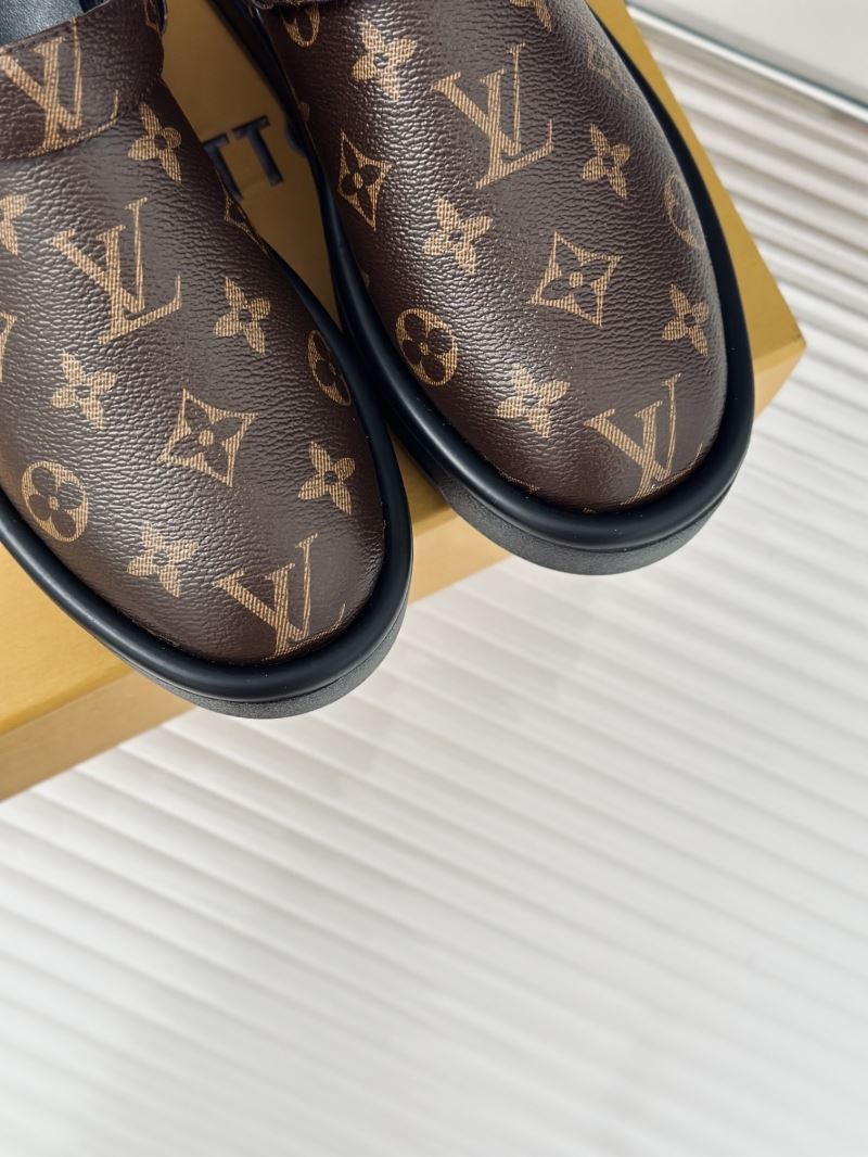 Louis Vuitton Slippers